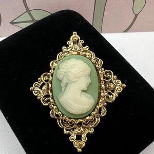 Gerrys Green Resin Cameo Brooch